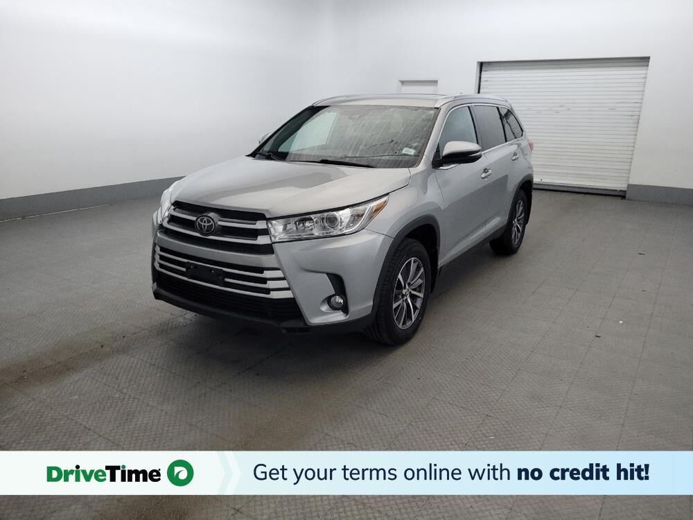 2019 TOYOTA Highlander