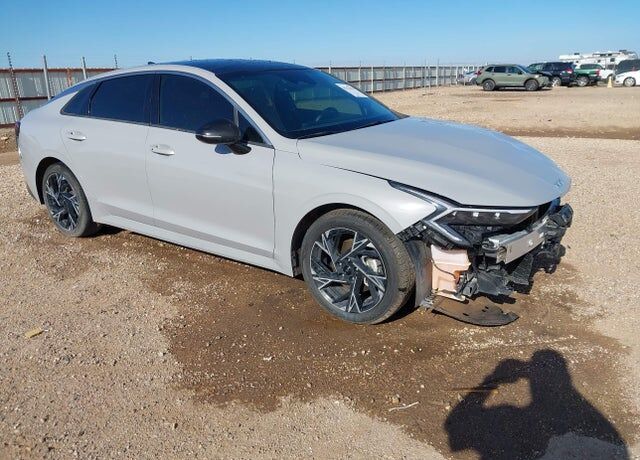 2025 KIA K5