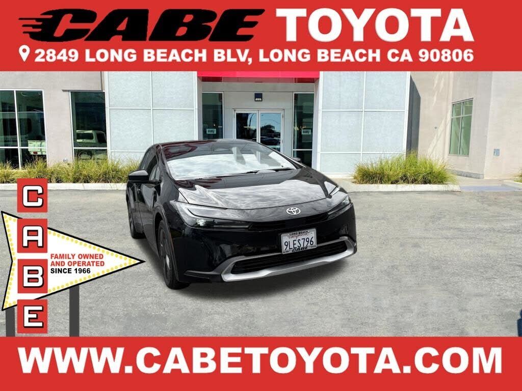 2024 TOYOTA Prius