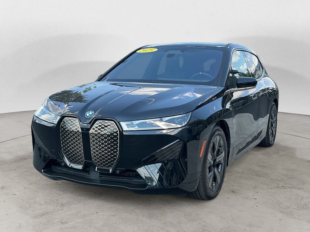 2025 BMW ix
