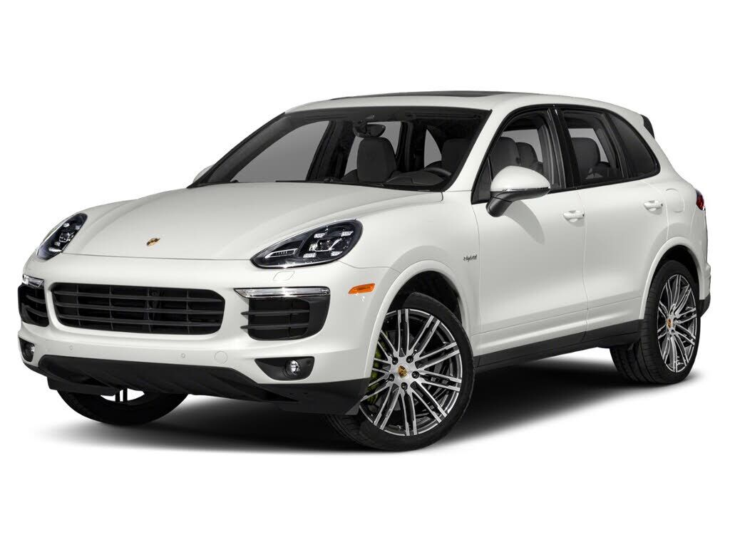 2018 PORSCHE Cayenne