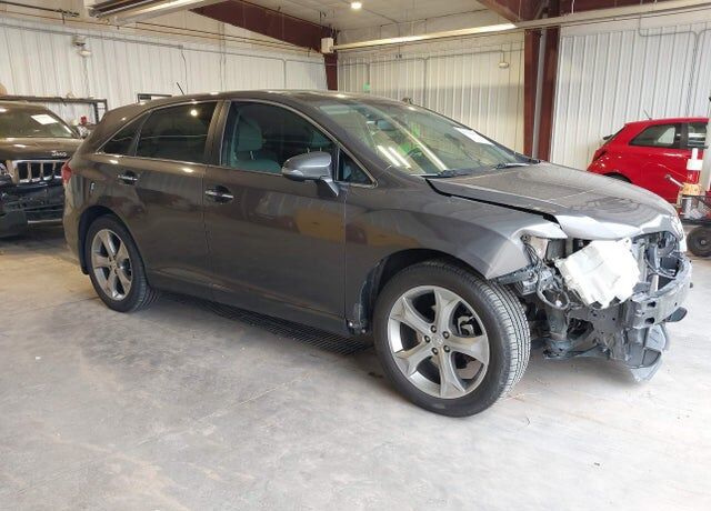2015 TOYOTA Venza