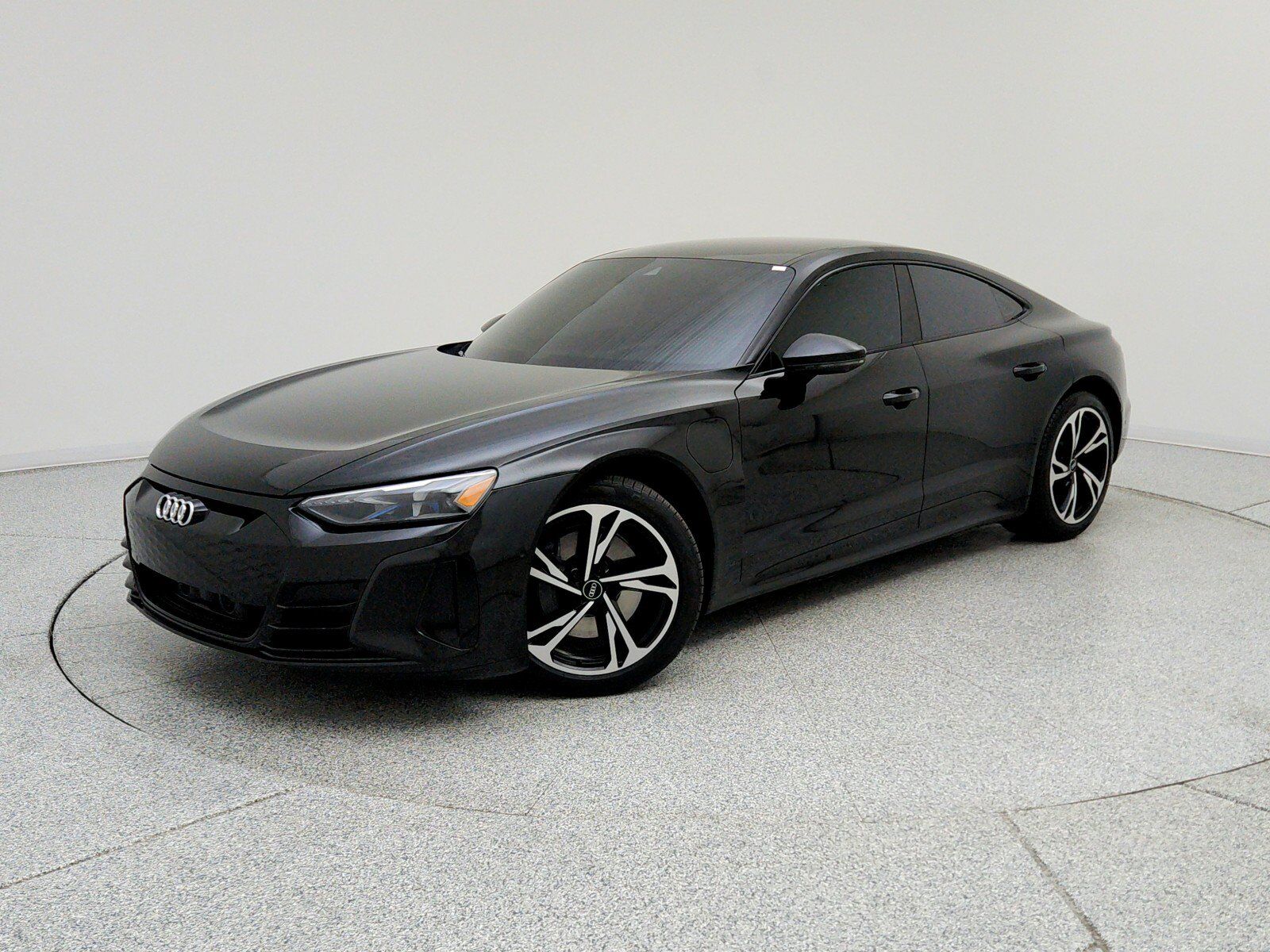 2023 AUDI e-tron GT
