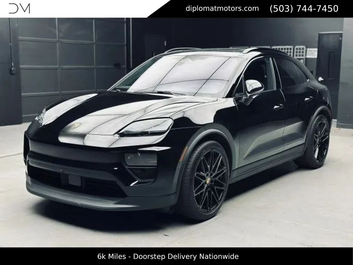 2024 PORSCHE Macan