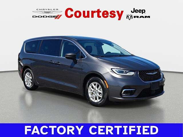 2023 CHRYSLER Pacifica