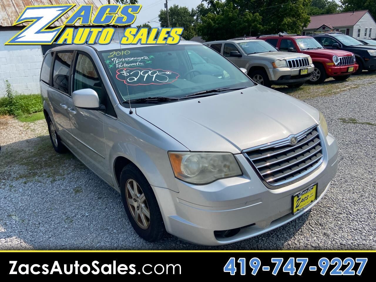 2010 CHRYSLER Town and Country