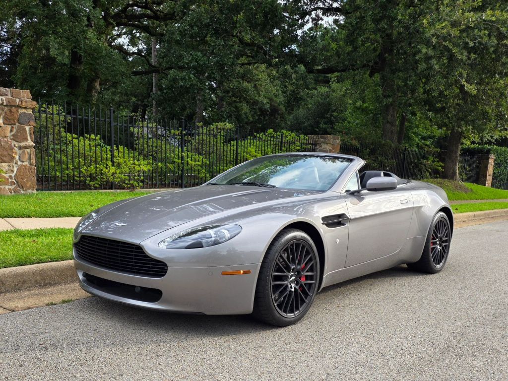 2009 ASTON MARTIN V8 Vantage