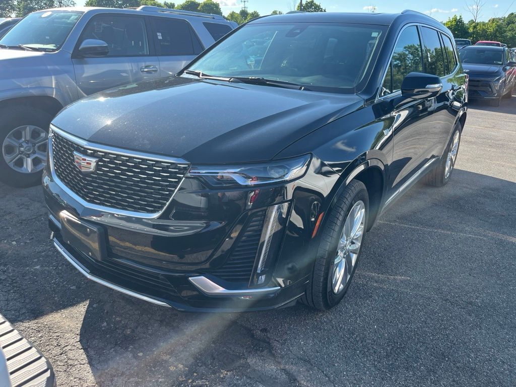 2024 CADILLAC XT6