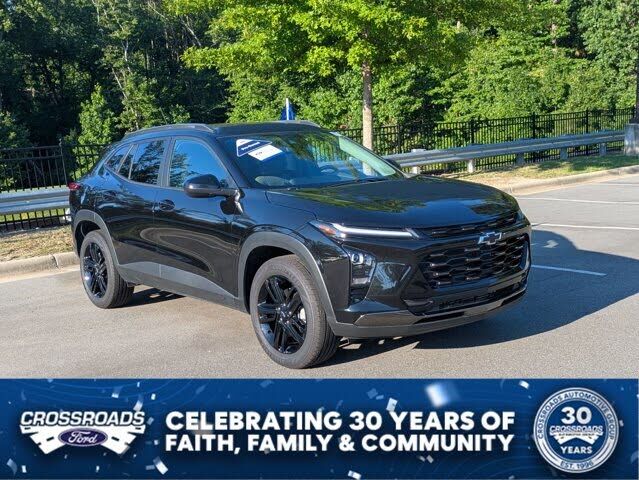 2026 CHEVROLET Trax