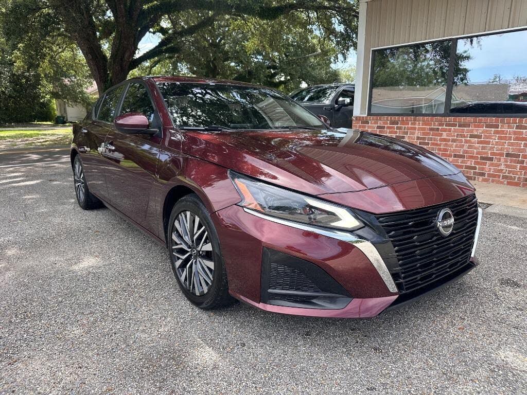 2023 NISSAN Altima