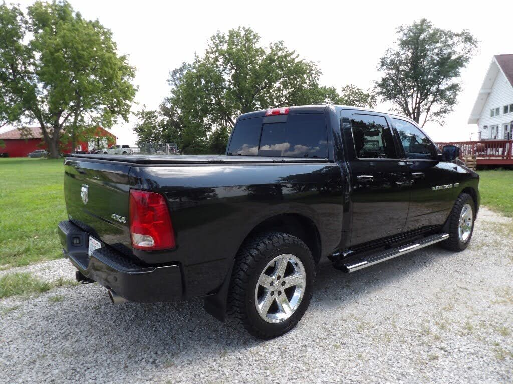 2011 DODGE Ram