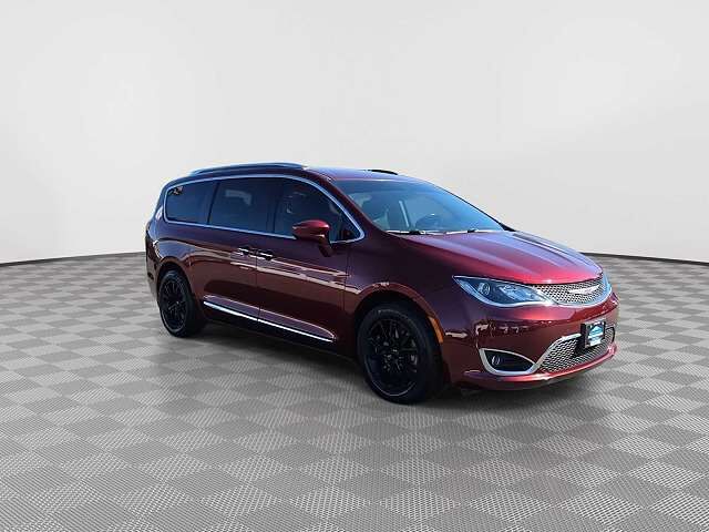 2020 CHRYSLER Pacifica