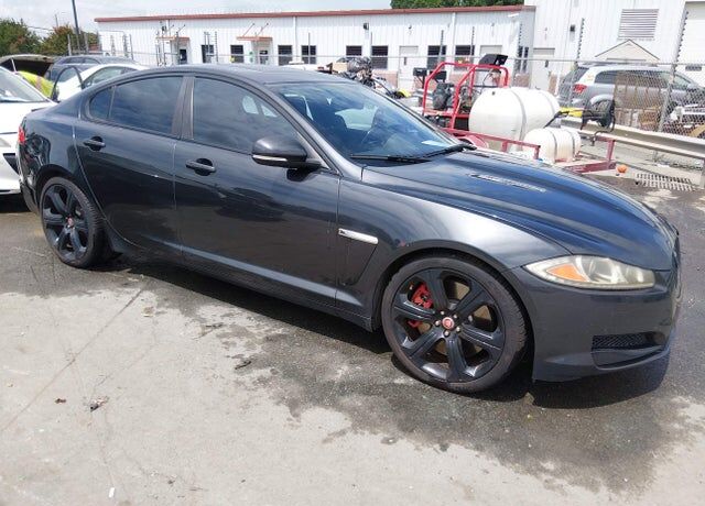 2015 JAGUAR XF