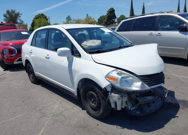 2008 NISSAN Versa