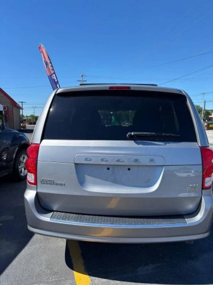 2016 DODGE Grand Caravan