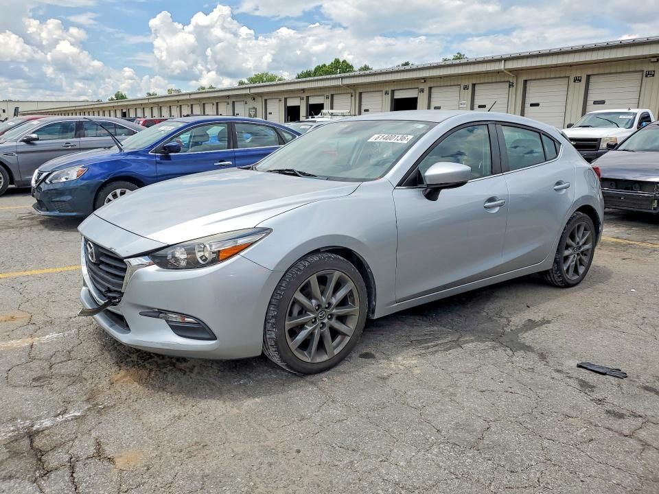 2018 MAZDA Mazda3