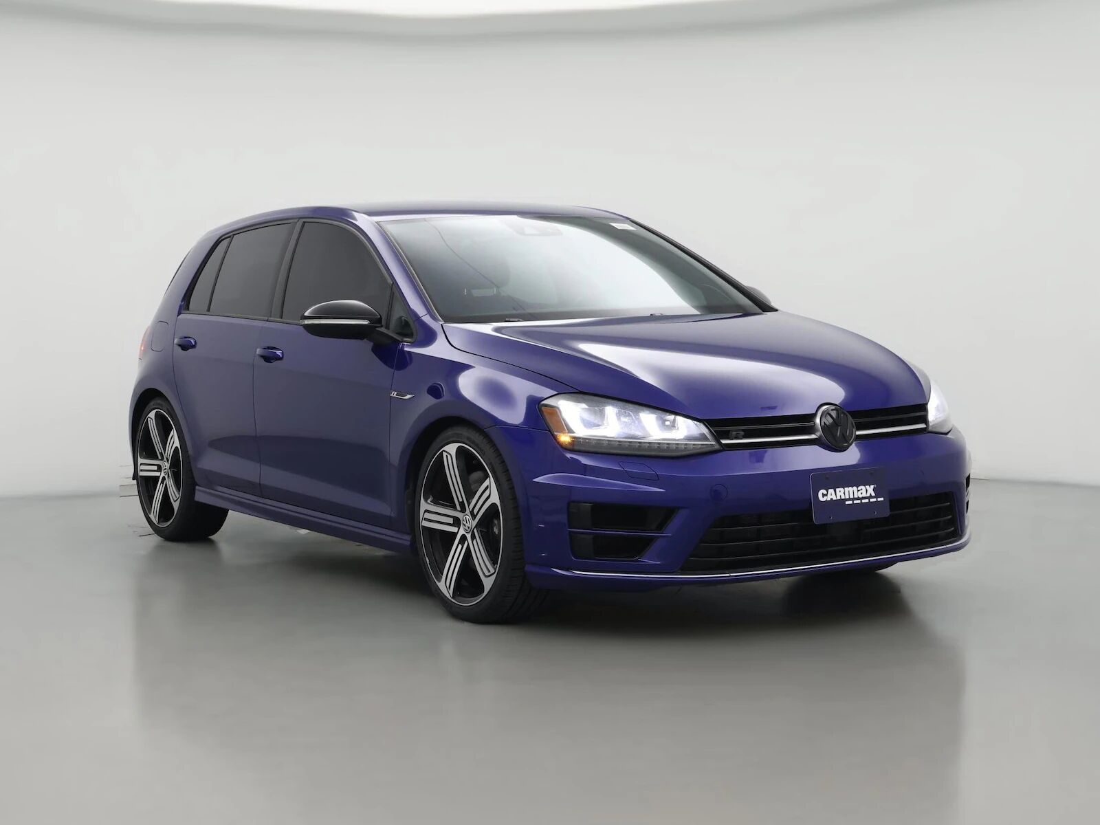 2016 VOLKSWAGEN Golf R