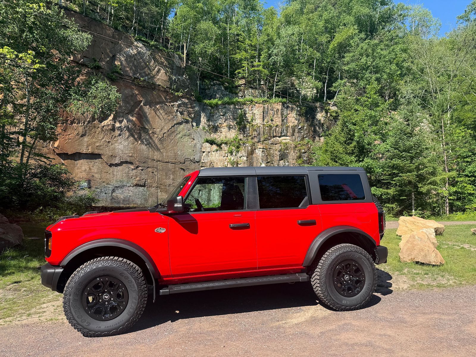 2023 FORD Bronco