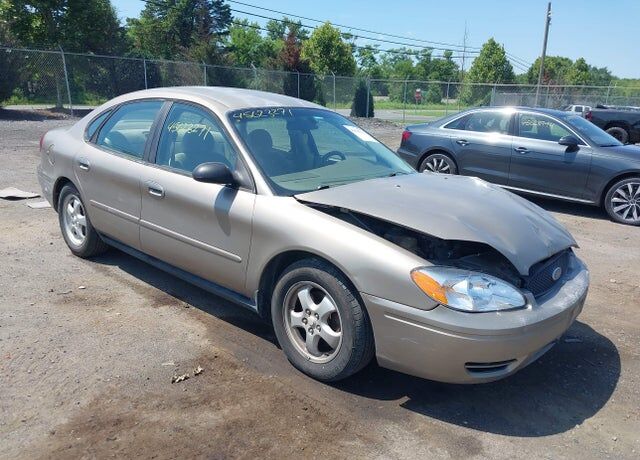 2006 FORD Taurus