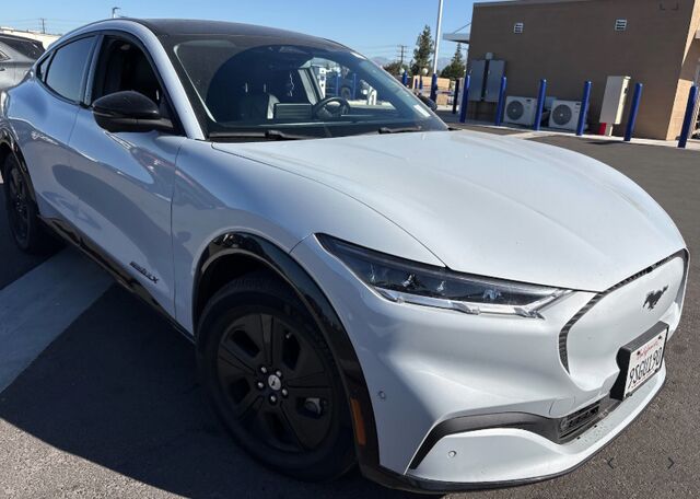 2021 FORD Mach-E