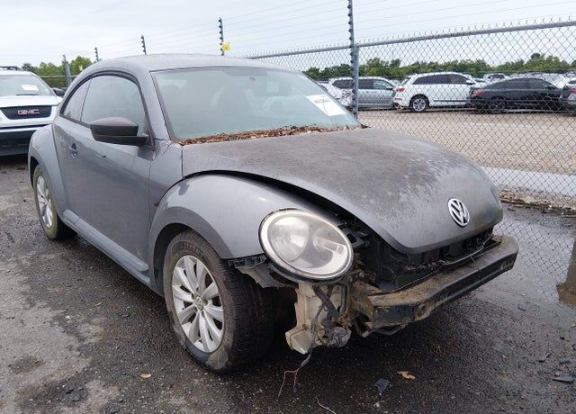 2013 VOLKSWAGEN Beetle