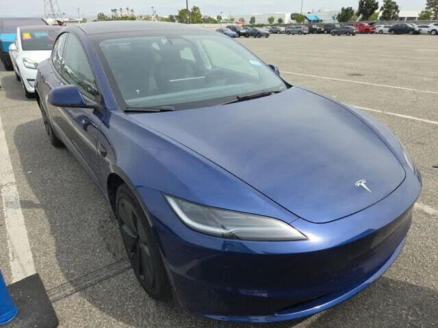 2024 TESLA Model 3