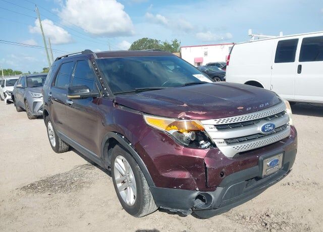 2011 FORD Explorer
