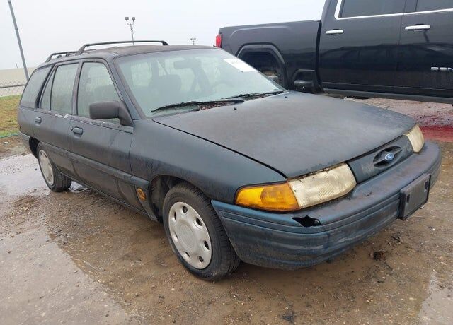 1995 FORD Escort