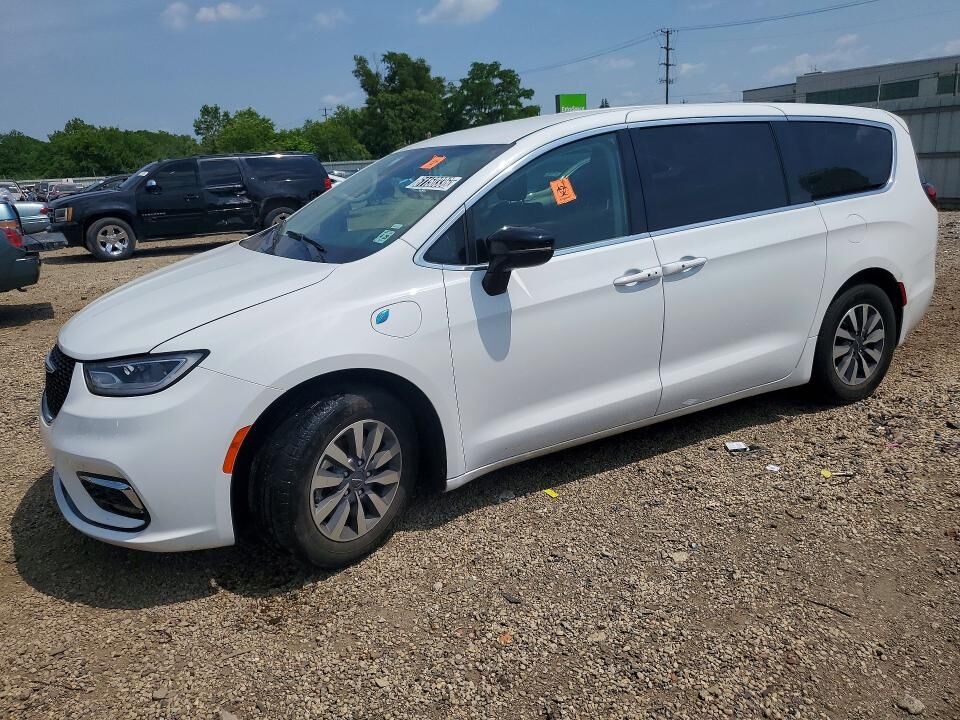 2024 CHRYSLER Pacifica