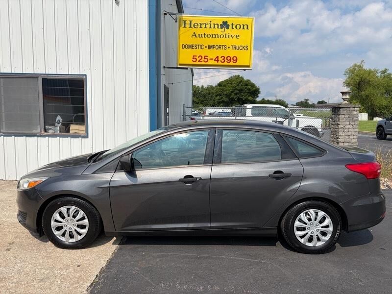 2016 FORD Focus