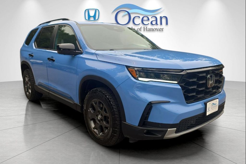 2025 HONDA Pilot