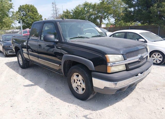 2004 CHEVROLET Silverado
