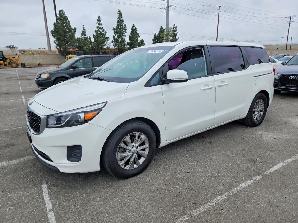 2016 KIA Sedona
