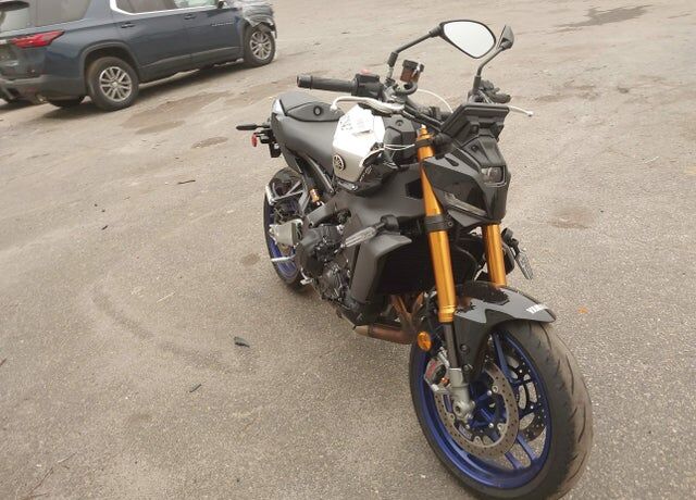 2025 YAMAHA MT-09