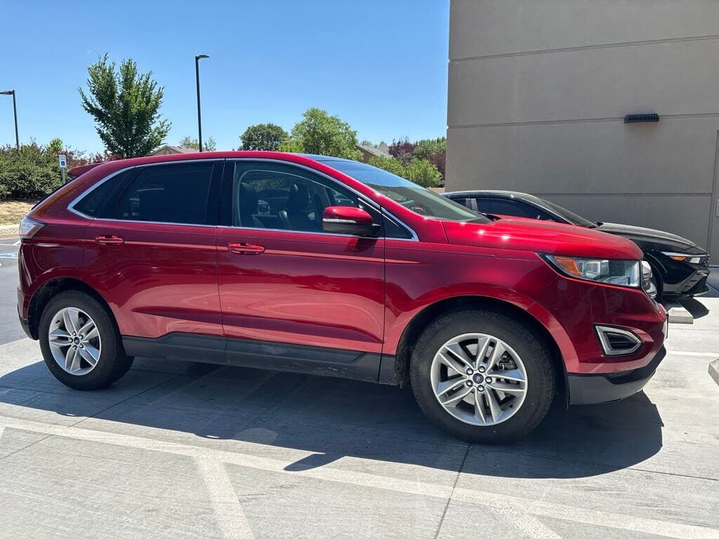2017 FORD Edge