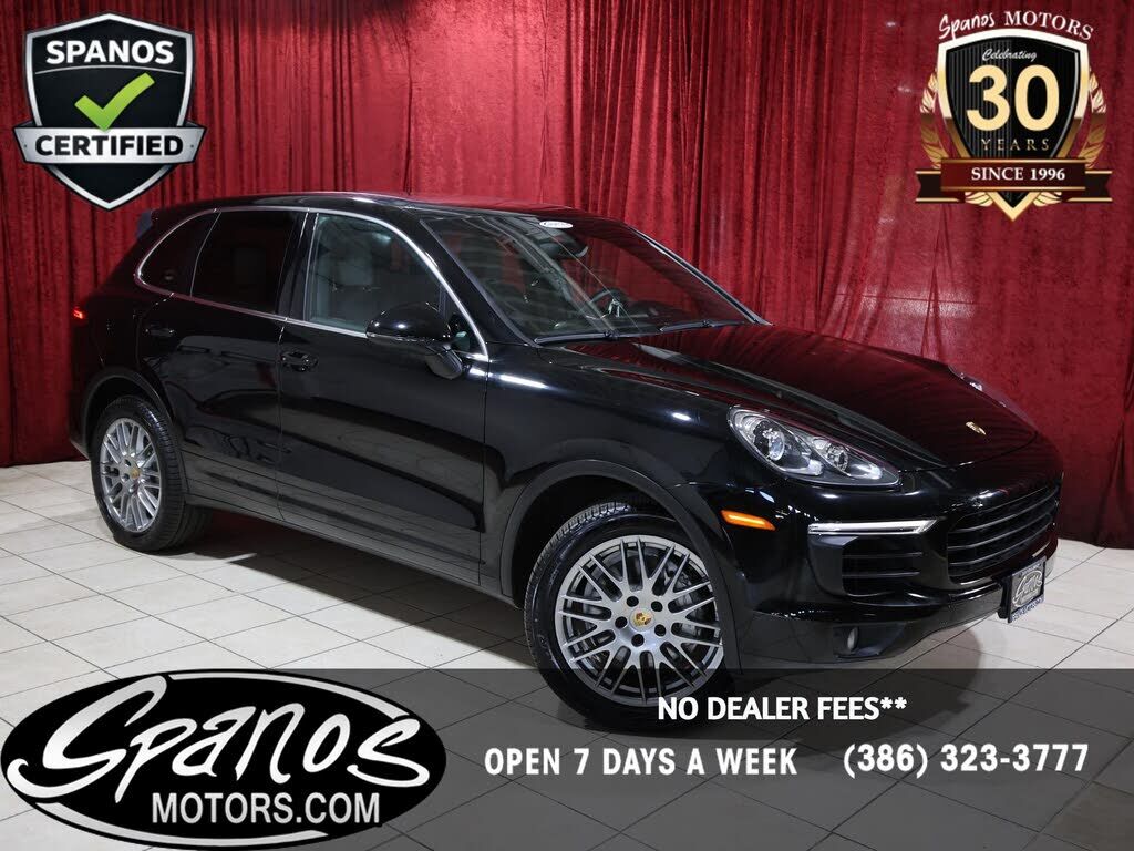 2017 PORSCHE Cayenne