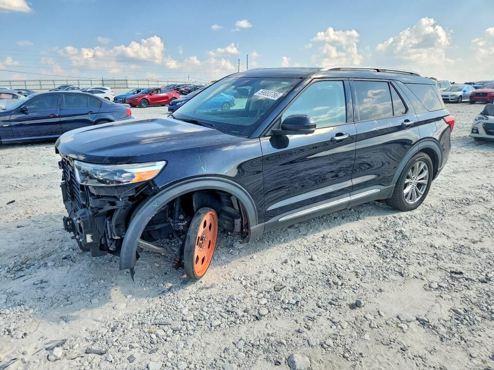 2021 FORD Explorer