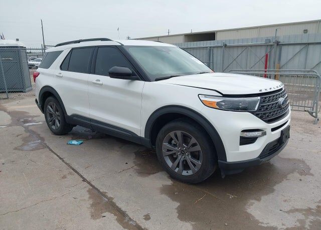 2022 FORD Explorer