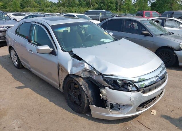 2011 FORD Fusion