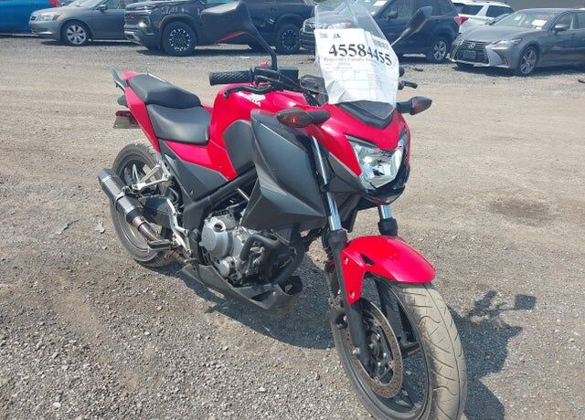 2015 HONDA CB