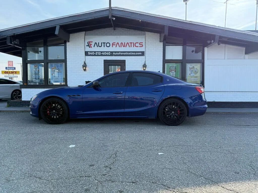 2019 MASERATI Ghibli
