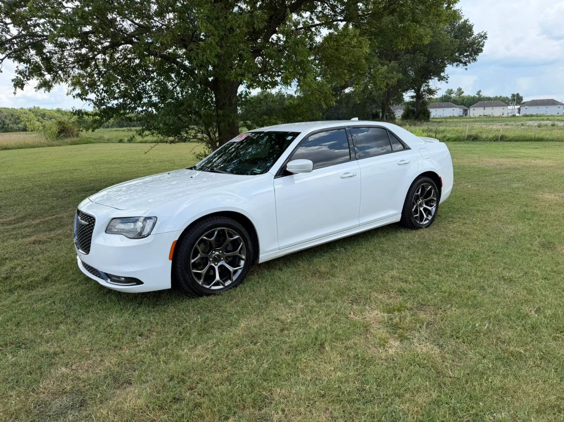 2015 CHRYSLER 300