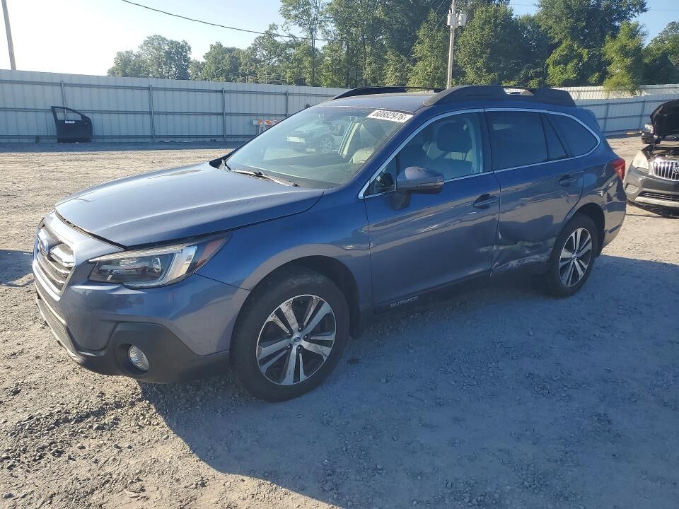2018 SUBARU Outback