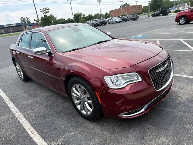 2018 CHRYSLER 300