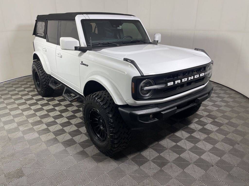 2022 FORD Bronco