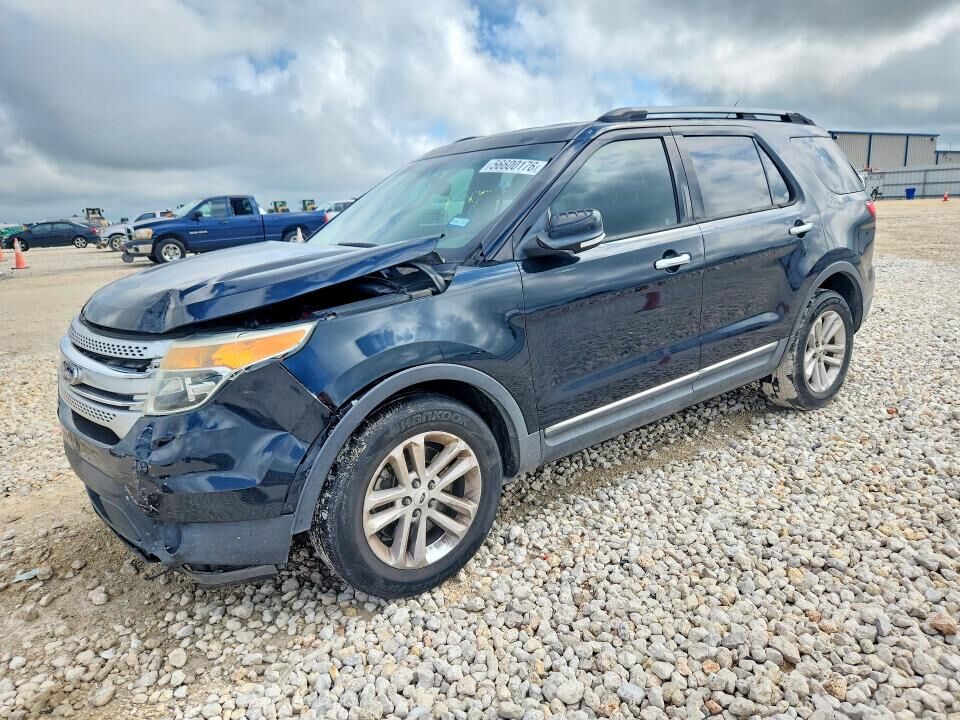 2014 FORD Explorer
