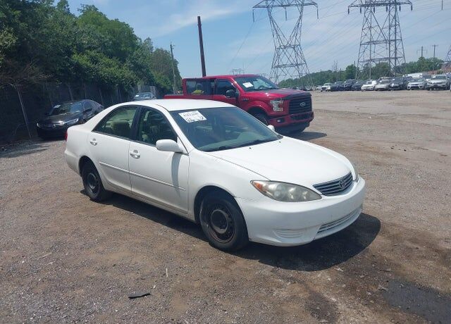 2006 TOYOTA Camry