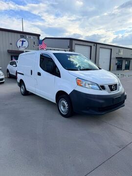 2013 NISSAN NV200
