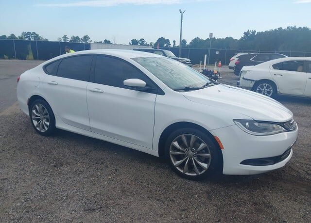 2015 CHRYSLER 200