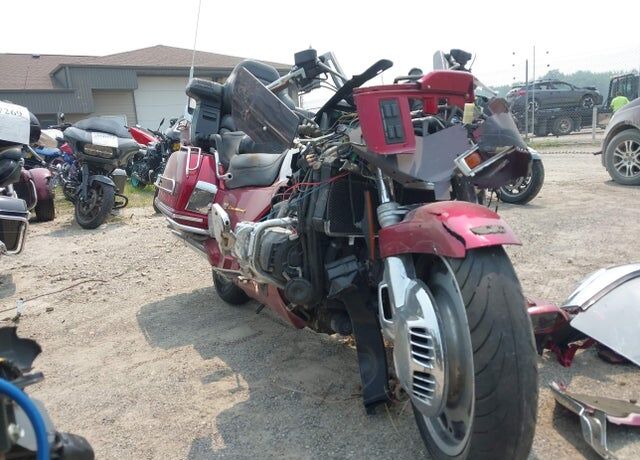 1998 HONDA GL1500A